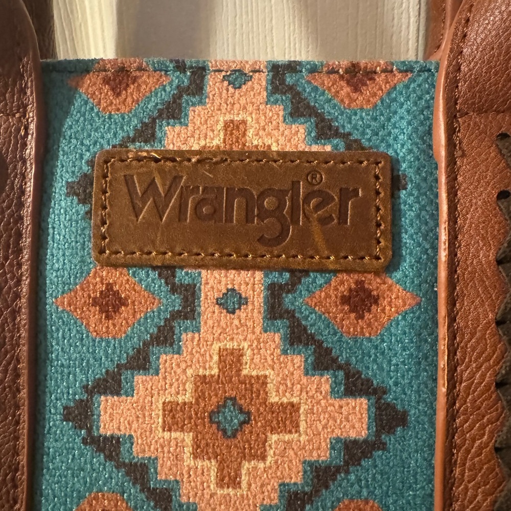 Wrangler Turquoise and Brown Geometric Tote - Picture 5 of 5